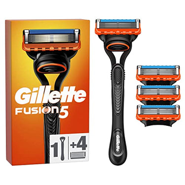 Gillette Fusion 5 Nassrasierer Herren, Rasierer + 4 Rasierklingen mit 5-fach Klinge, Geschenk für Männer im Sale